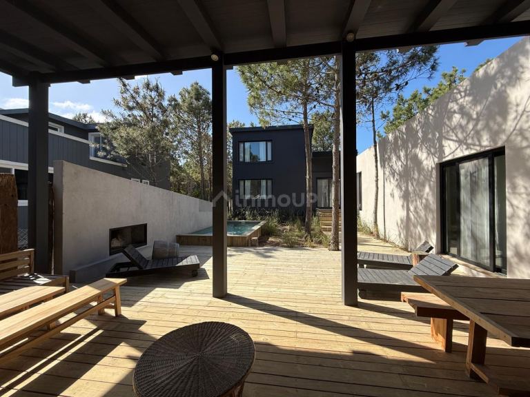 Casa en Venta en De la Costa, Buenos Aires Costa Atlantica