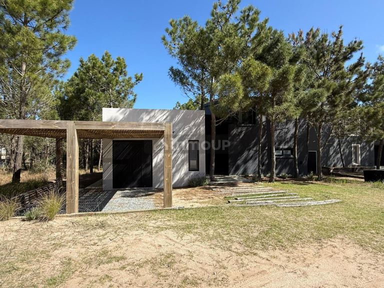 Casa en Venta en De la Costa, Buenos Aires Costa Atlantica