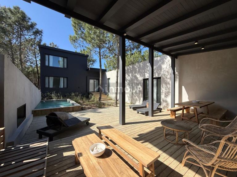 Casa en Venta en De la Costa, Buenos Aires Costa Atlantica