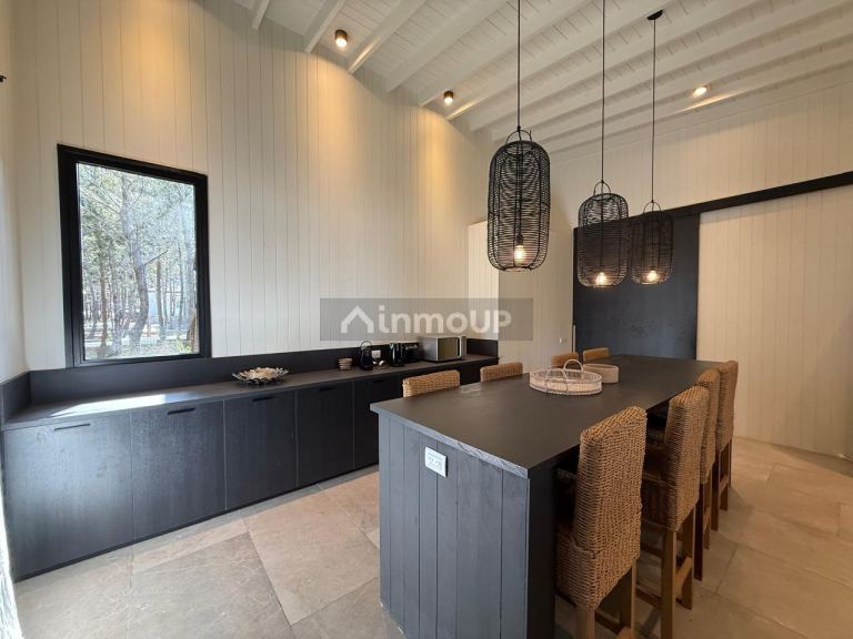 Casa en Venta en De la Costa, Buenos Aires Costa Atlantica