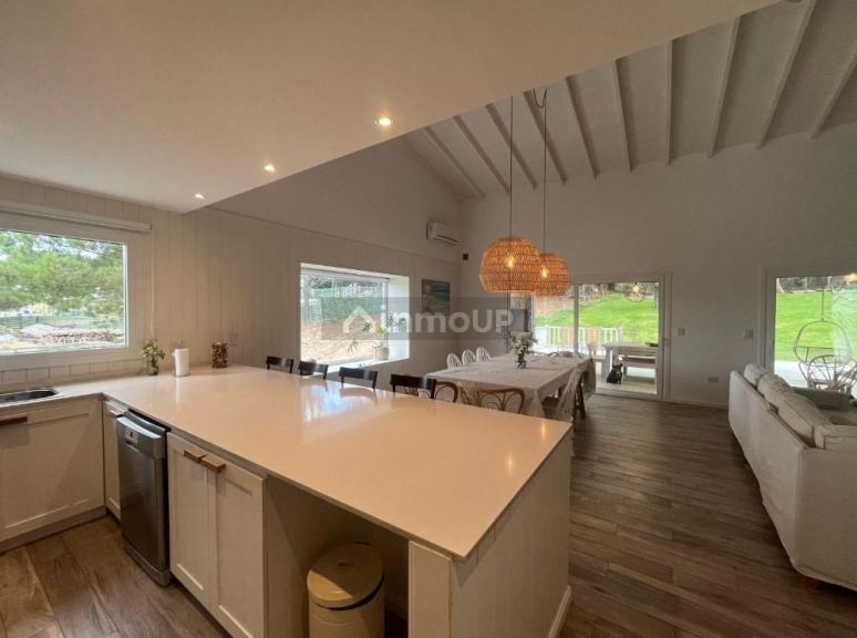 Casa en Venta en De la Costa, Buenos Aires Costa Atlantica