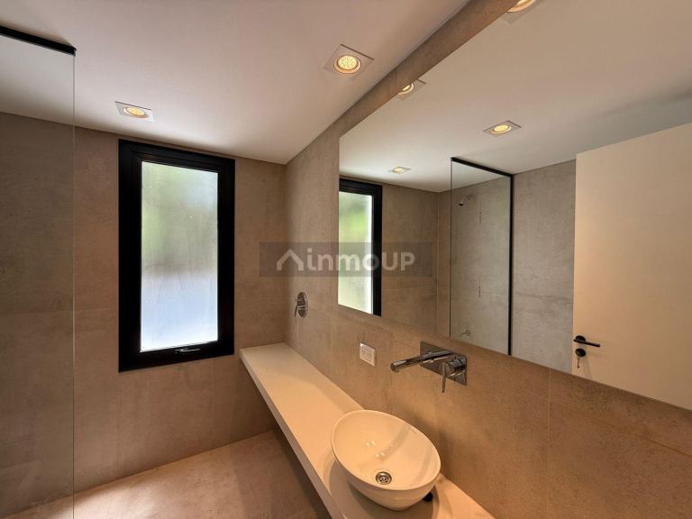 Casa en Venta en De la Costa, Buenos Aires Costa Atlantica