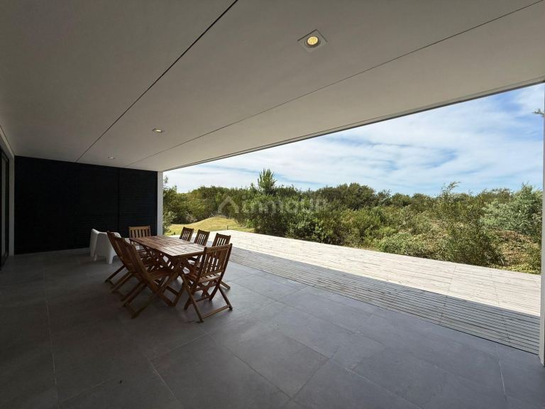 Casa en Venta en De la Costa, Buenos Aires Costa Atlantica