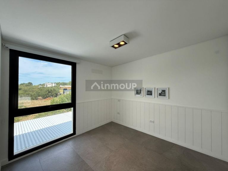 Casa en Venta en De la Costa, Buenos Aires Costa Atlantica