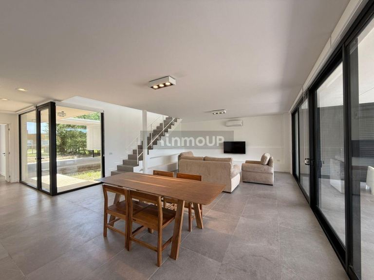 Casa en Venta en De la Costa, Buenos Aires Costa Atlantica