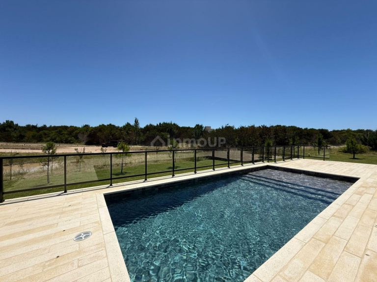 Casa en Venta en De la Costa, Buenos Aires Costa Atlantica