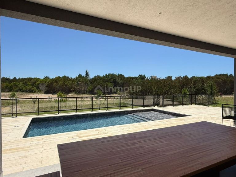 Casa en Venta en De la Costa, Buenos Aires Costa Atlantica