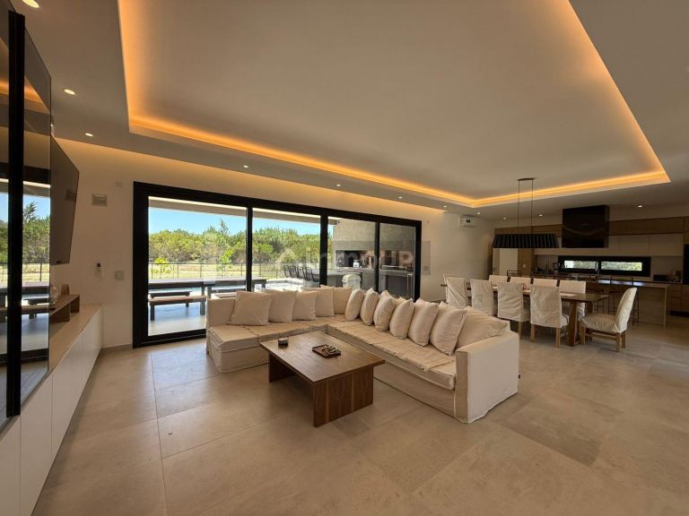 Casa en Venta en De la Costa, Buenos Aires Costa Atlantica
