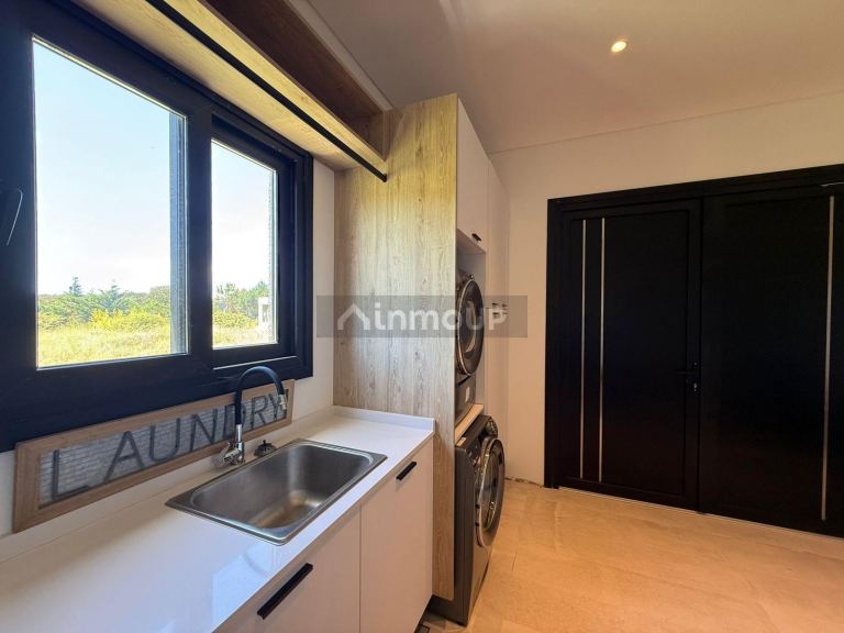 Casa en Venta en De la Costa, Buenos Aires Costa Atlantica