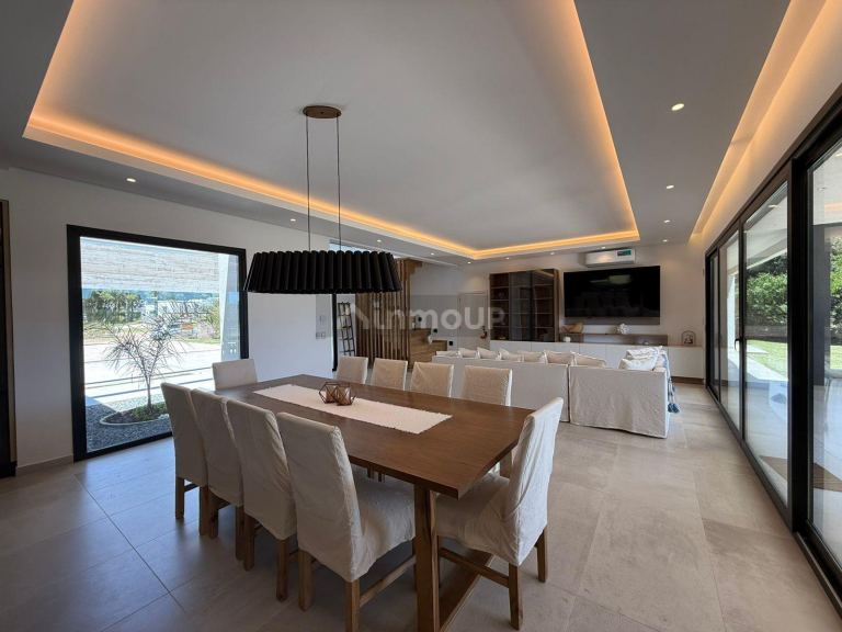 Casa en Venta en De la Costa, Buenos Aires Costa Atlantica