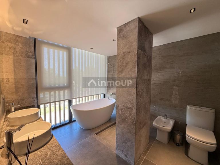 Casa en Venta en De la Costa, Buenos Aires Costa Atlantica
