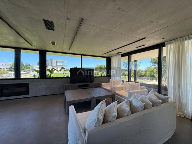 Casa en Venta en De la Costa, Buenos Aires Costa Atlantica