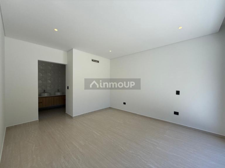 Casa en Venta en De la Costa, Buenos Aires Costa Atlantica