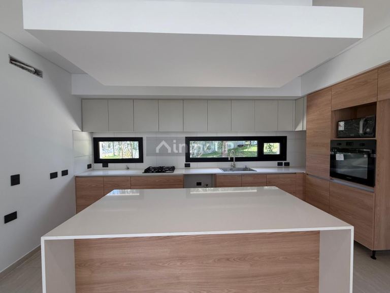 Casa en Venta en De la Costa, Buenos Aires Costa Atlantica