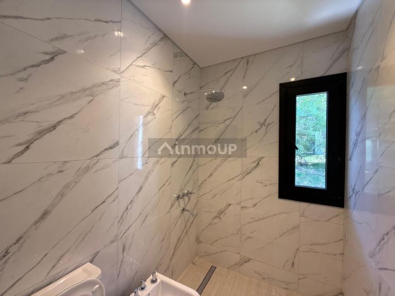 Casa en Venta en De la Costa, Buenos Aires Costa Atlantica