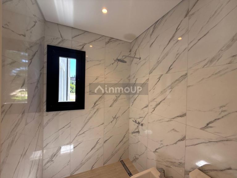 Casa en Venta en De la Costa, Buenos Aires Costa Atlantica