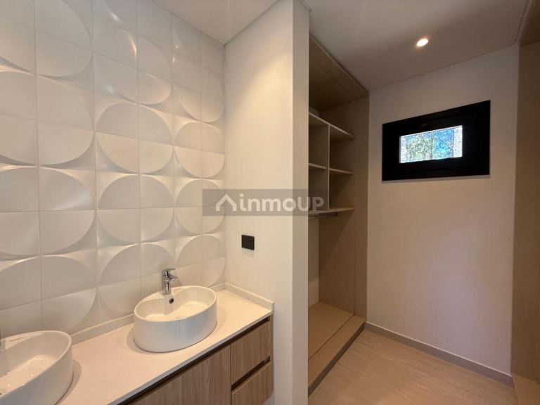 Casa en Venta en De la Costa, Buenos Aires Costa Atlantica