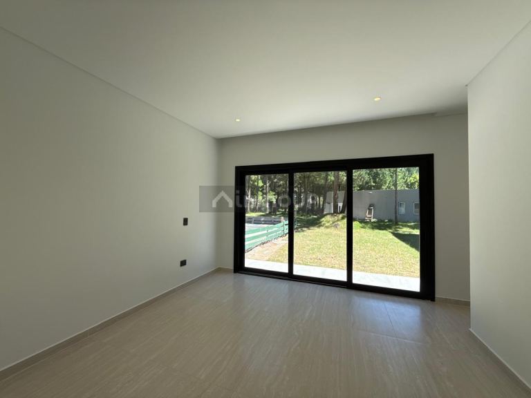 Casa en Venta en De la Costa, Buenos Aires Costa Atlantica
