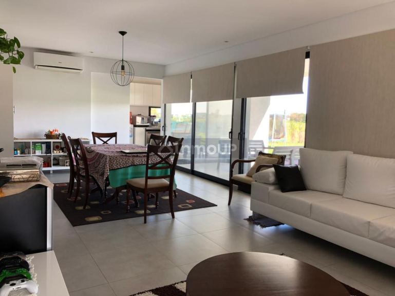 Casa en Alquiler en Escobar, G.B.A. Zona Norte