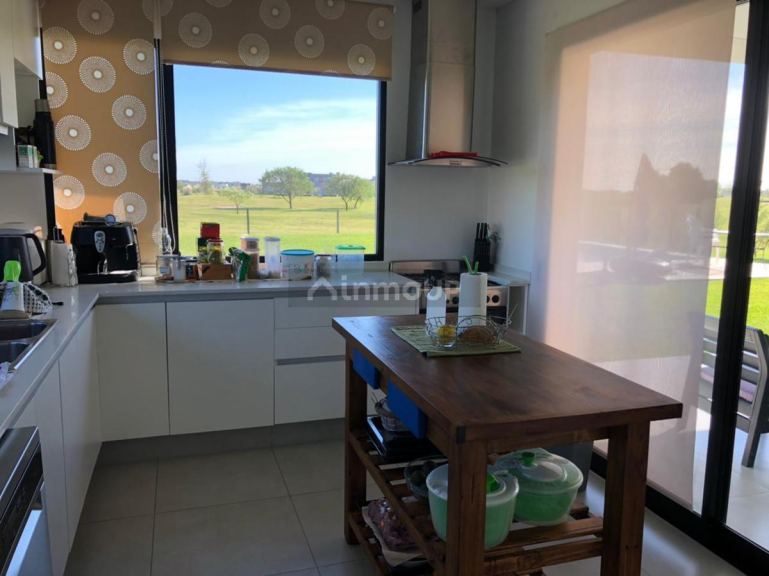 Casa en Alquiler en Escobar, G.B.A. Zona Norte