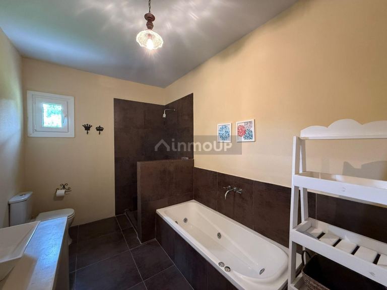 Casa en Alquiler Temporario en De la Costa, Buenos Aires Costa Atlantica