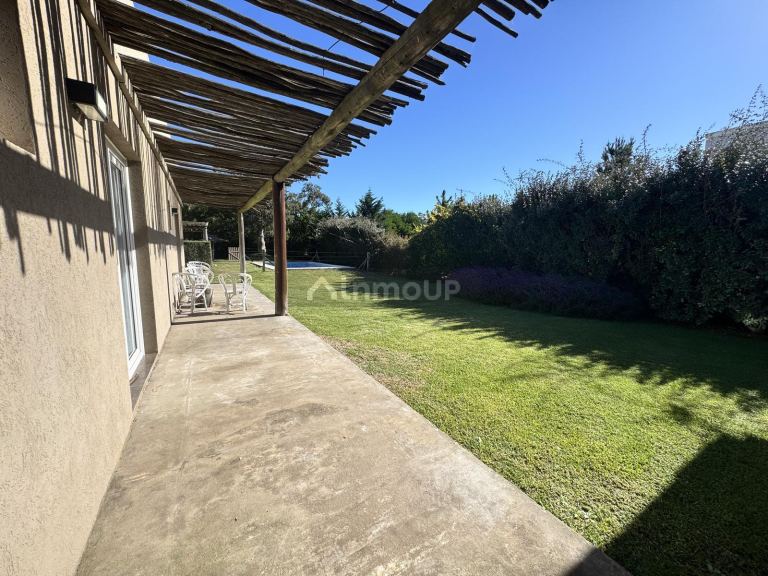 Casa en Alquiler Temporario en De la Costa, Buenos Aires Costa Atlantica
