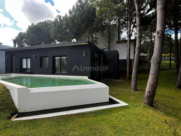 Casa en Venta en De la Costa, Buenos Aires Costa Atlantica