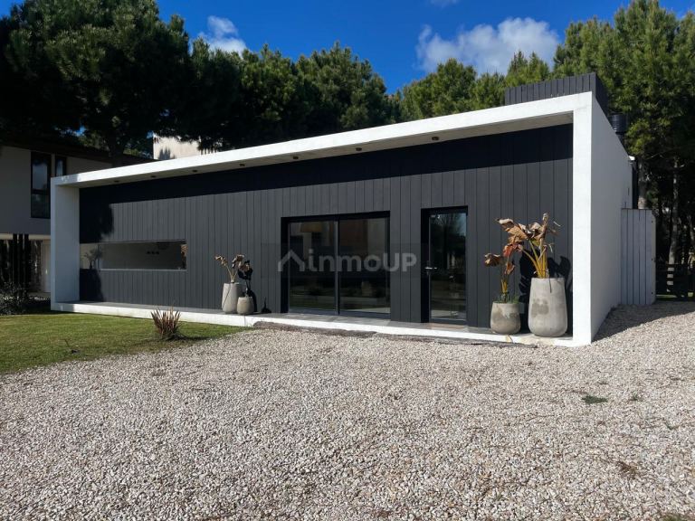 Casa en Venta en De la Costa, Buenos Aires Costa Atlantica