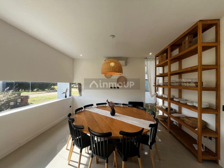 Casa en Venta en De la Costa, Buenos Aires Costa Atlantica