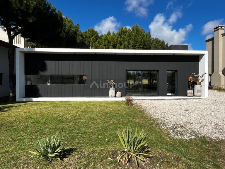 Casa en Venta en De la Costa, Buenos Aires Costa Atlantica