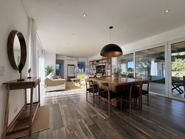 Casa en Venta en De la Costa, Buenos Aires Costa Atlantica