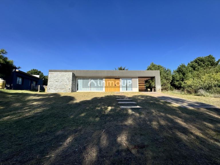 Casa en Venta en De la Costa, Buenos Aires Costa Atlantica
