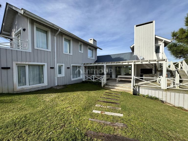 Casa en Venta en De la Costa, Buenos Aires Costa Atlantica