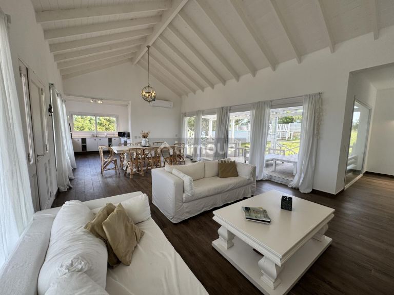 Casa en Venta en De la Costa, Buenos Aires Costa Atlantica