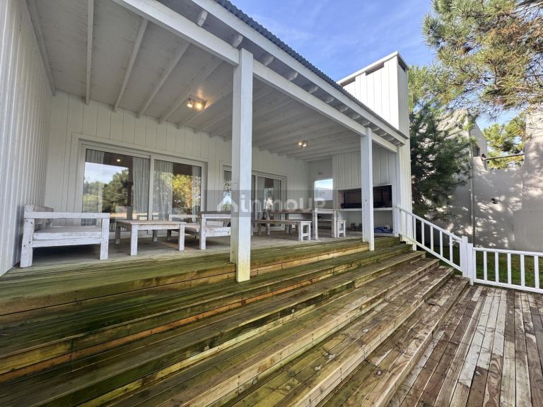 Casa en Venta en De la Costa, Buenos Aires Costa Atlantica