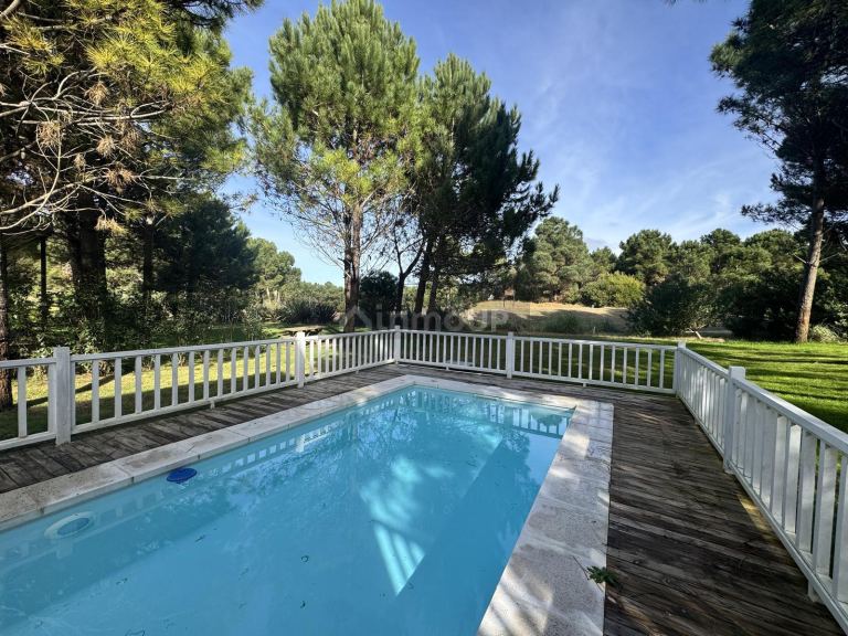 Casa en Venta en De la Costa, Buenos Aires Costa Atlantica