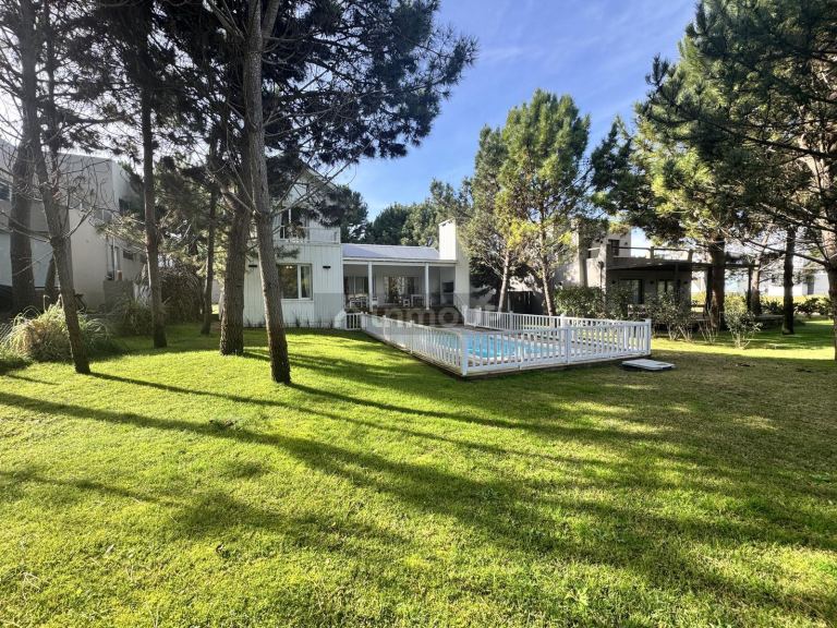 Casa en Venta en De la Costa, Buenos Aires Costa Atlantica