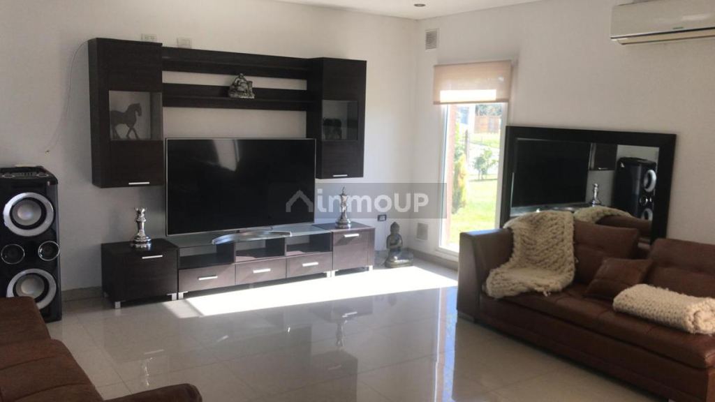 Casa en Venta en Escobar, G.B.A. Zona Norte