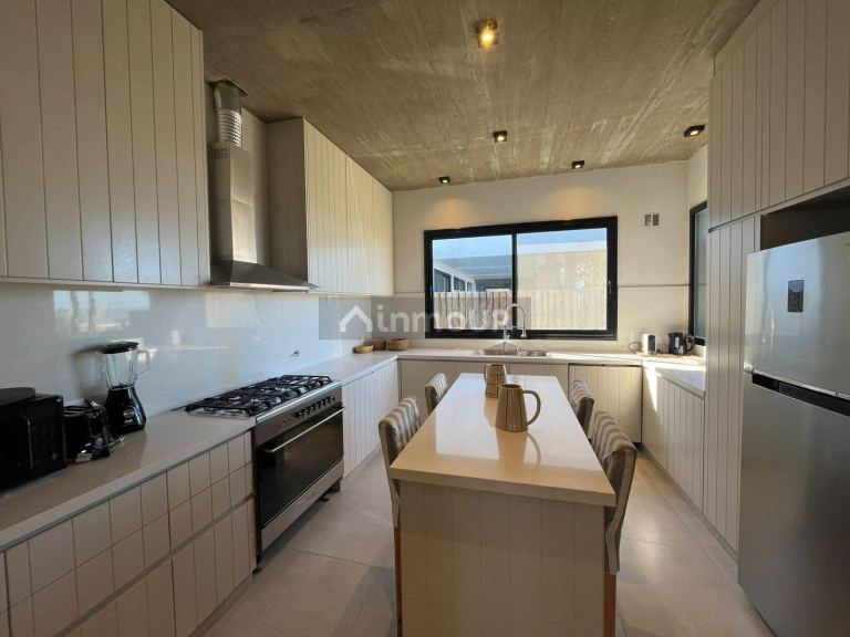 Casa en Alquiler Temporario en De la Costa, Buenos Aires Costa Atlantica