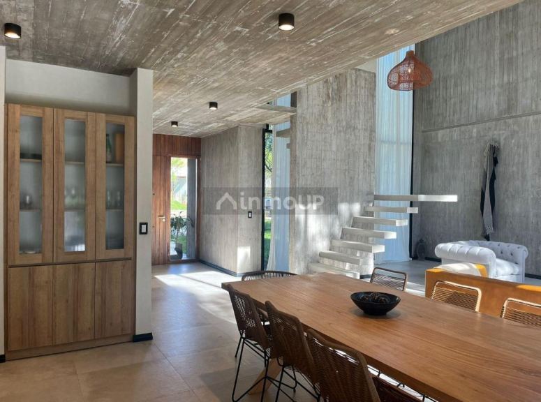 Casa en Venta en De la Costa, Buenos Aires Costa Atlantica