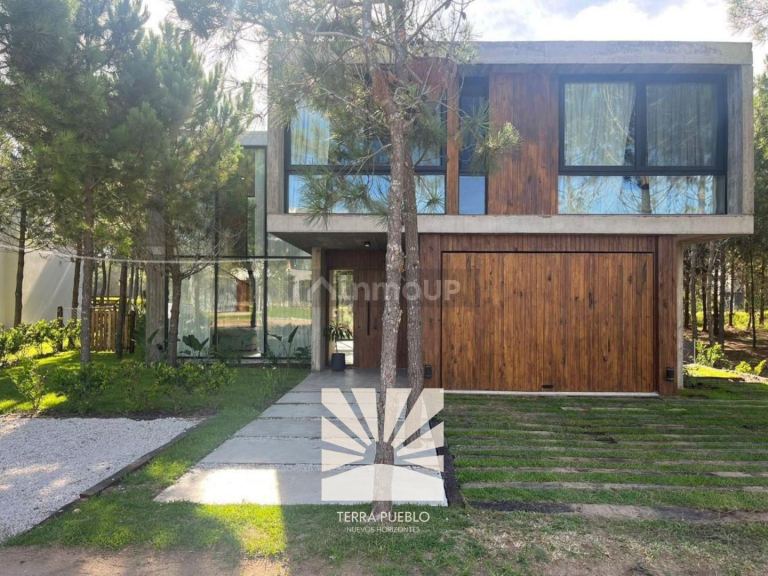 Casa en Venta en De la Costa, Buenos Aires Costa Atlantica