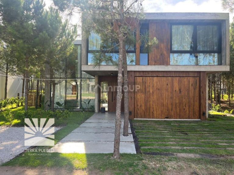 Casa en Venta en De la Costa, Buenos Aires Costa Atlantica