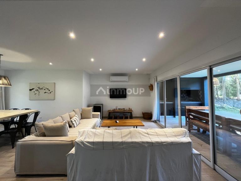 Casa en Venta en De la Costa, Buenos Aires Costa Atlantica
