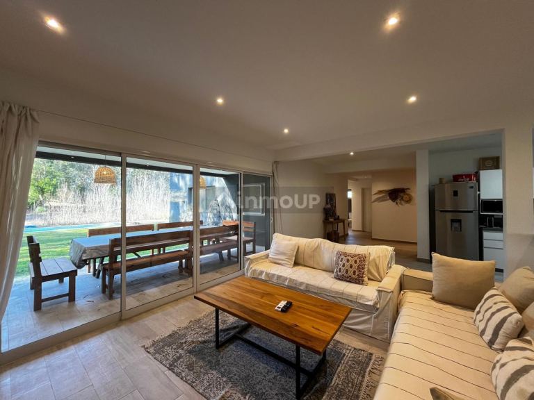 Casa en Venta en De la Costa, Buenos Aires Costa Atlantica