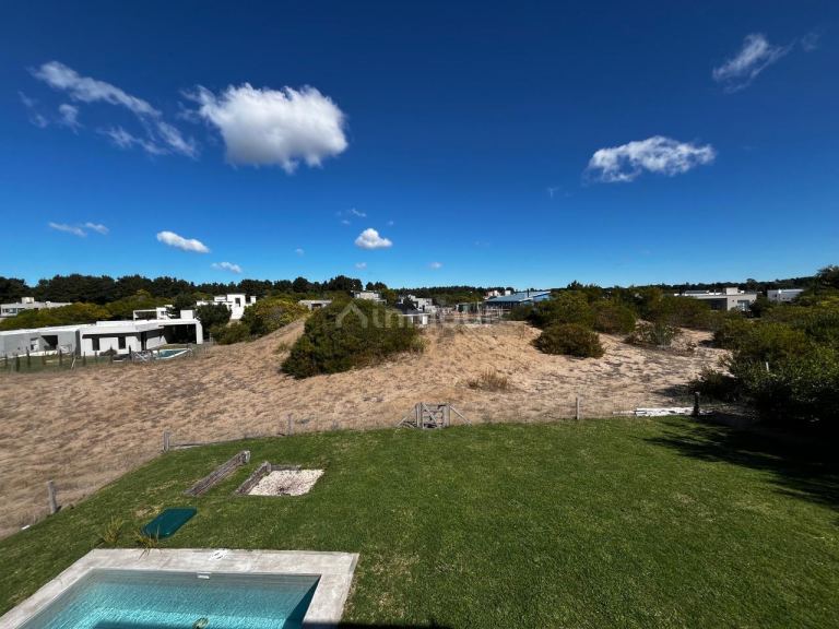 Casa en Venta en De la Costa, Buenos Aires Costa Atlantica