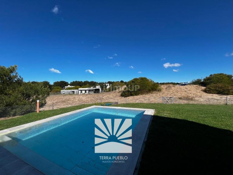 Casa en Venta en De la Costa, Buenos Aires Costa Atlantica