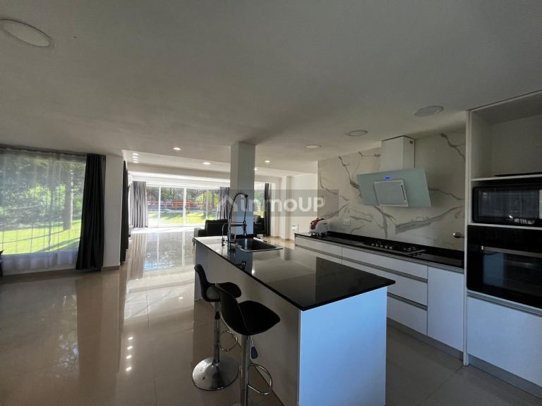 Casa en Venta en De la Costa, Buenos Aires Costa Atlantica
