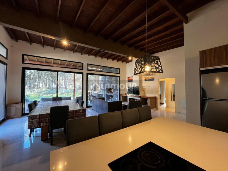 Casa en Venta en De la Costa, Buenos Aires Costa Atlantica