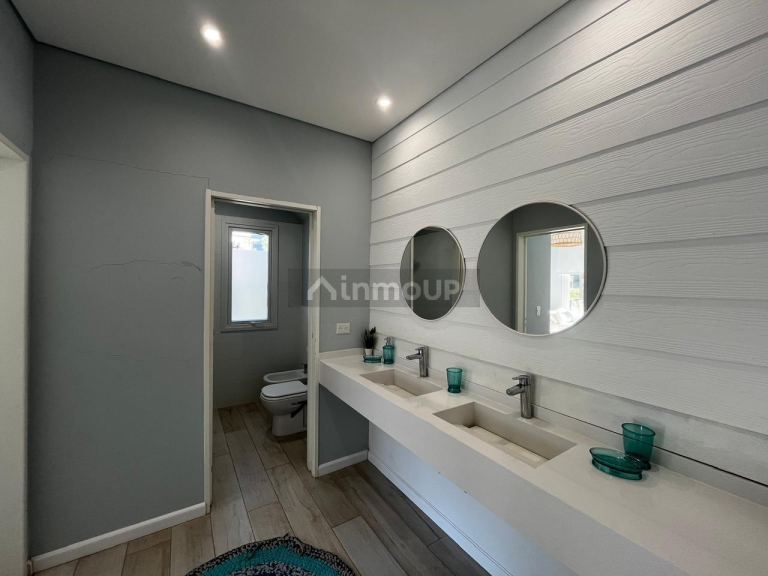 Casa en Venta en De la Costa, Buenos Aires Costa Atlantica