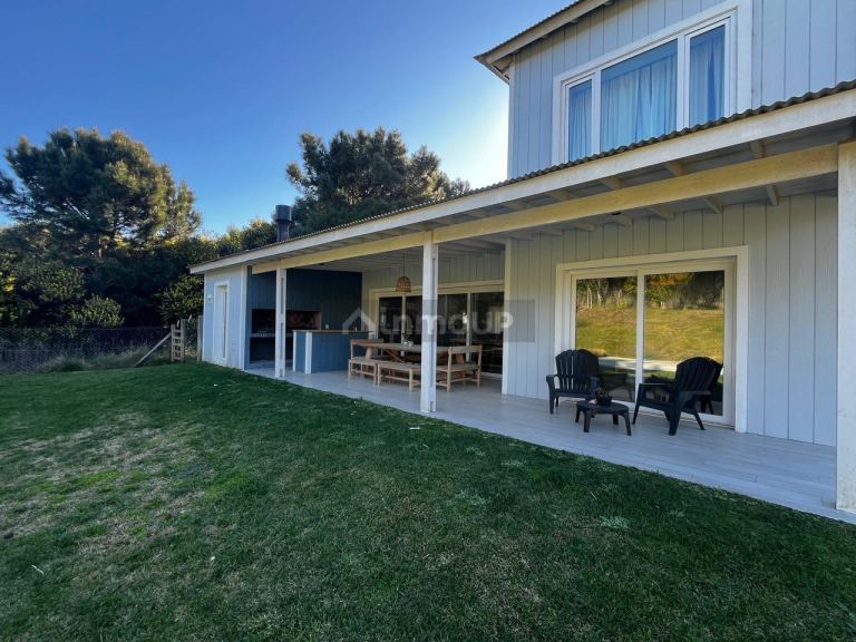 Casa en Venta en De la Costa, Buenos Aires Costa Atlantica